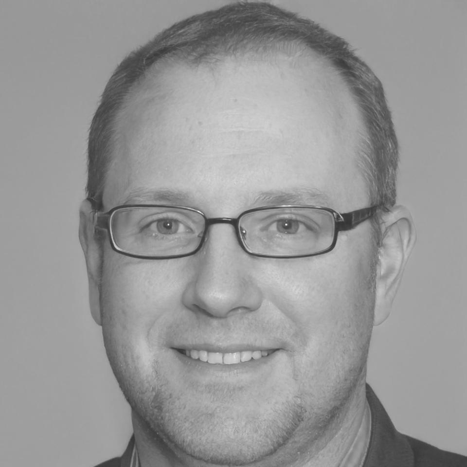 Dr. Matthias Reichenbach